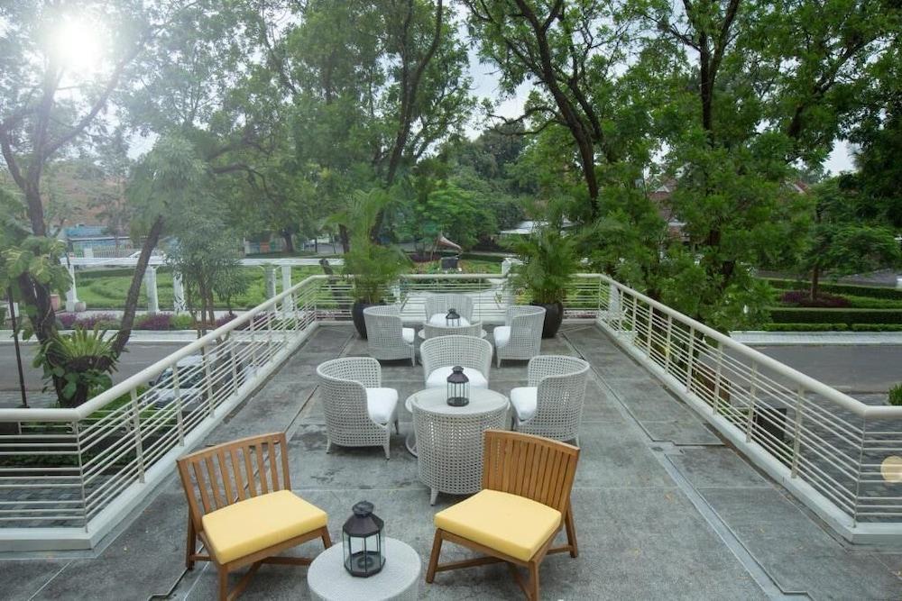 The Shalimar Boutique Hotel Malang Dış mekan fotoğraf